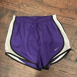 Women’s XS nike shorts